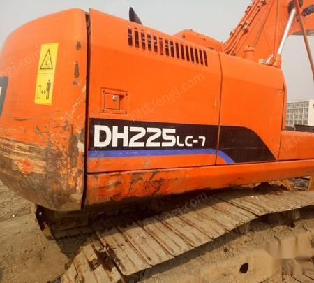 斗山225-7挖掘机出售--车先生