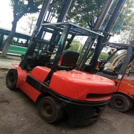 3吨台励福叉车出售