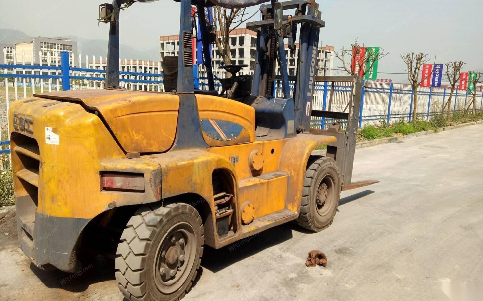 2008年柳工大五顿叉车