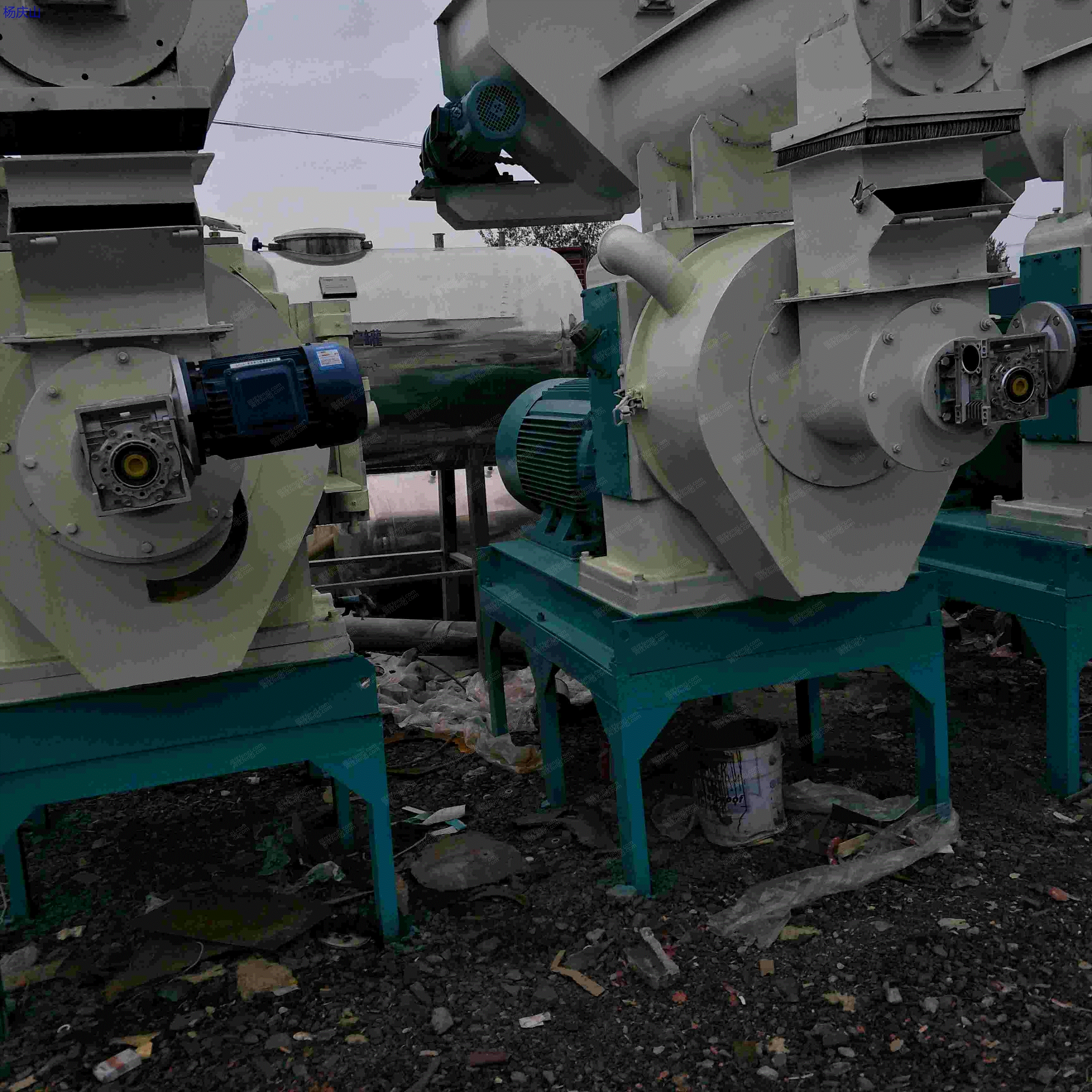 出售二手木屑颗粒机 二手粉碎机