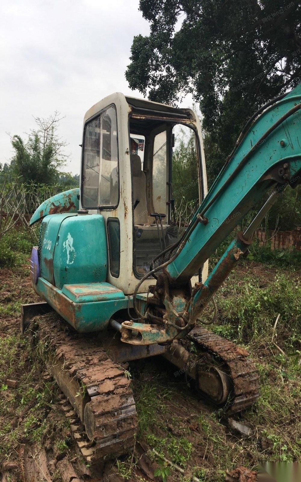 小松pc30-7挖机出售