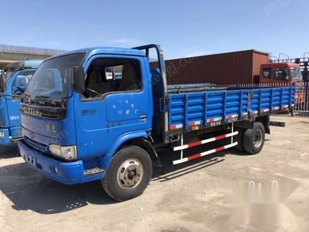 2t跃进单排蓝色货车低价出售