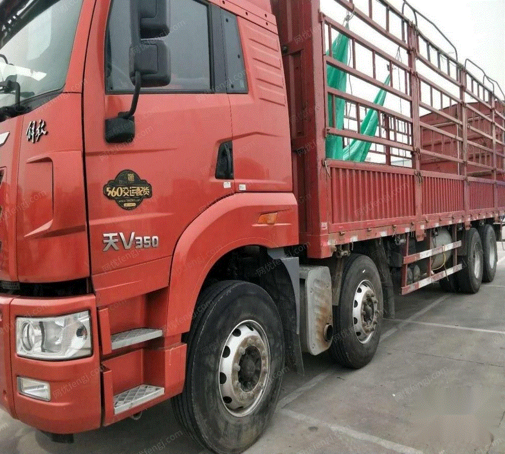 解放天v前四后八96高栏货车出售