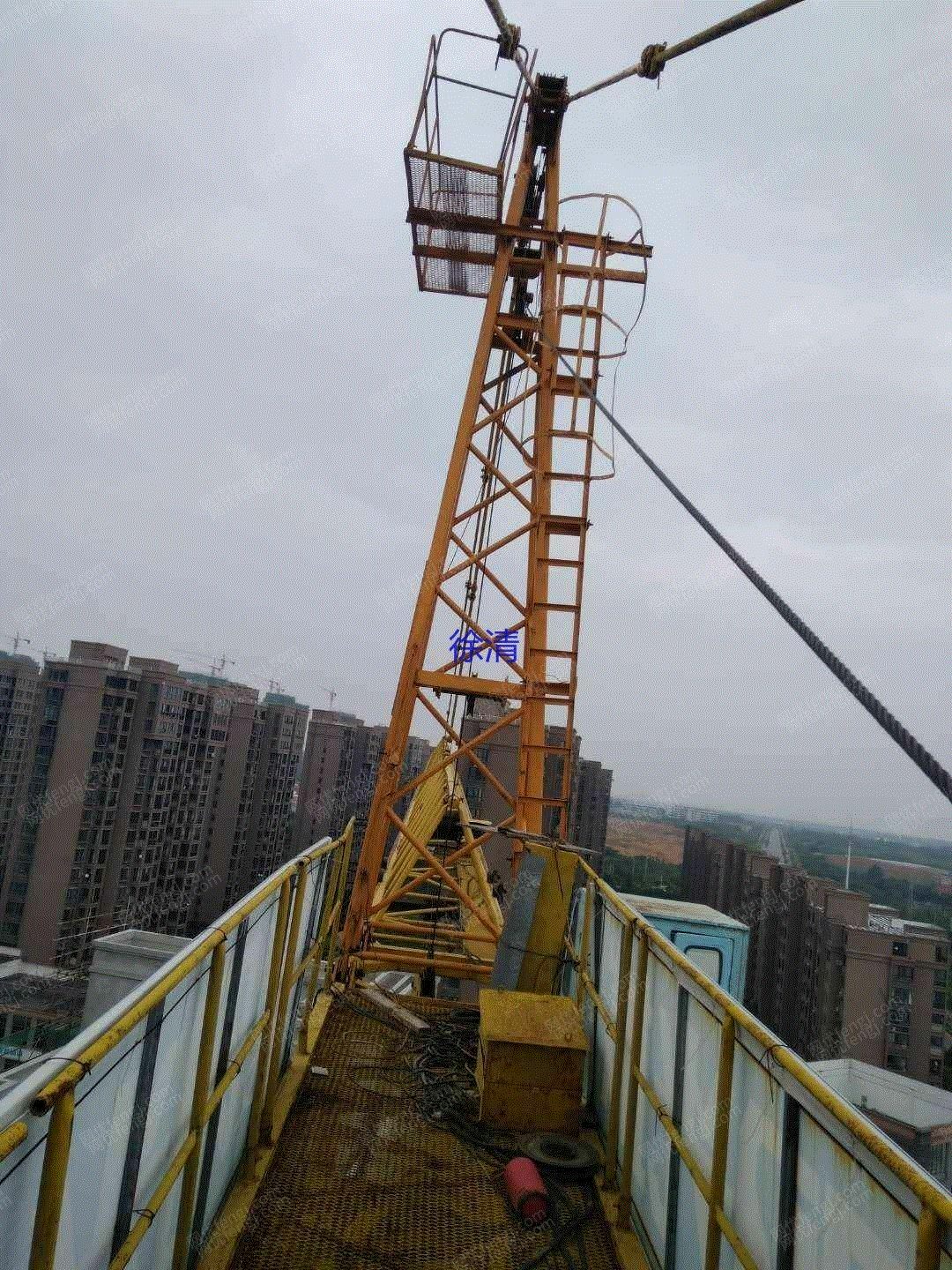 12米微型塔吊图片