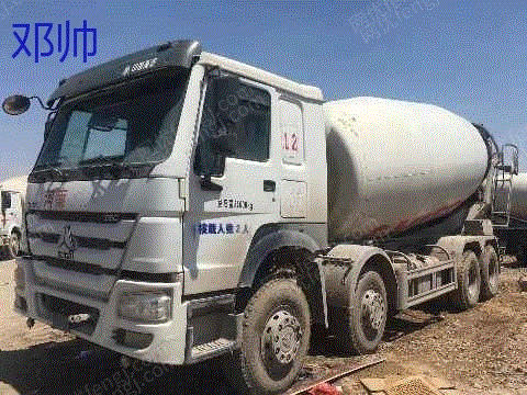 出售豪沃22方混凝土搅拌车,380马力国四,22方亚特上装15年上户