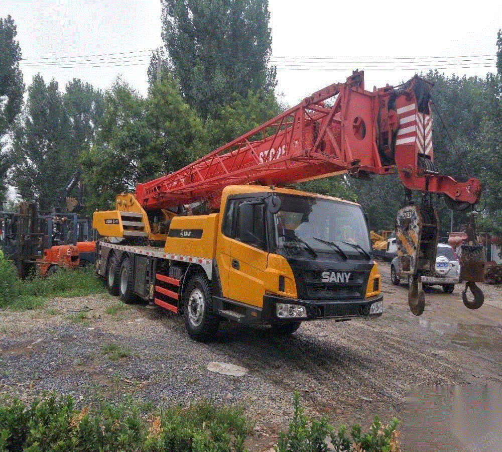 转让三一重工25吨吊车14年