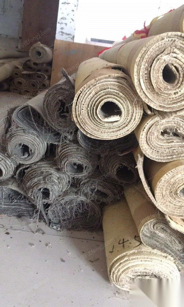 旧地毯废旧地毯回收