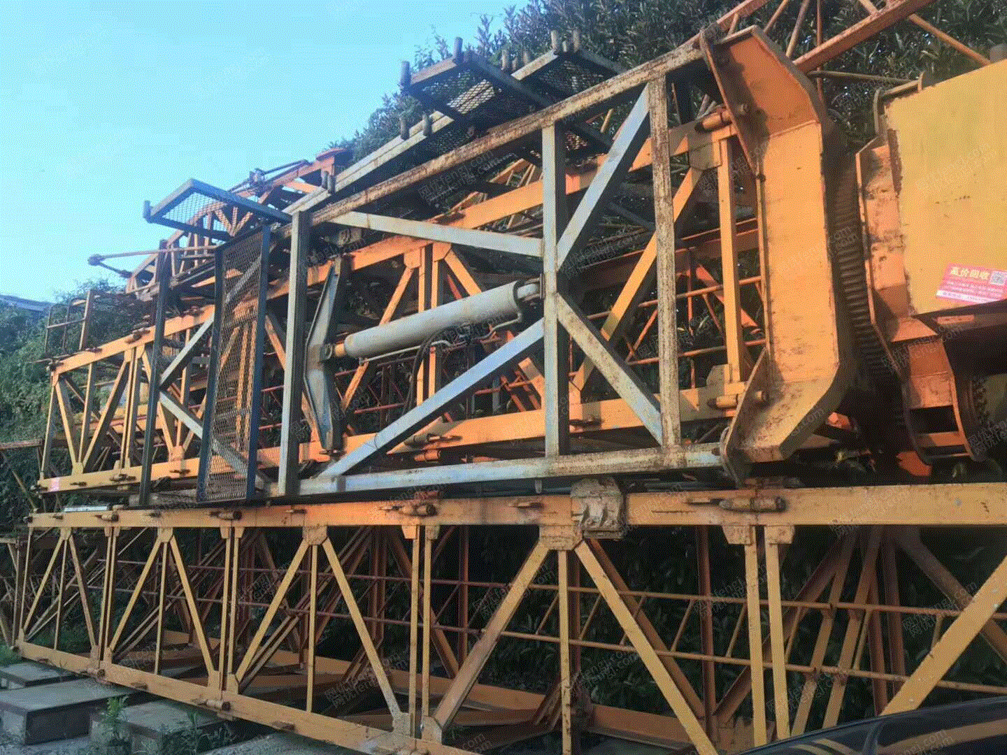 供应腾达腾发塔吊40多台 江苏宿迁二手塔吊