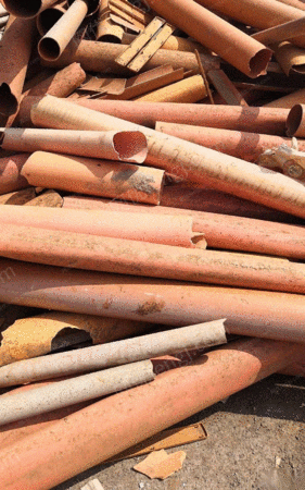 大量高价回收pvc大小管,废旧聚录,塑钢门窗,ppr管