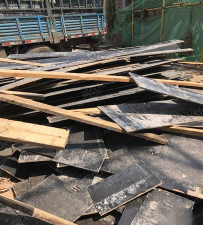 采购旧木方废旧模板竹胶板跳板方木半成品