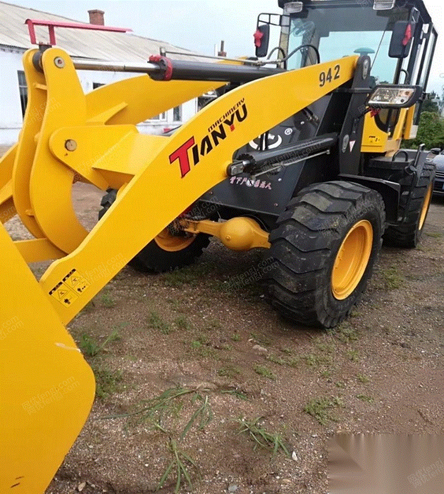 急售天宇942长臂卸载高度45装载机