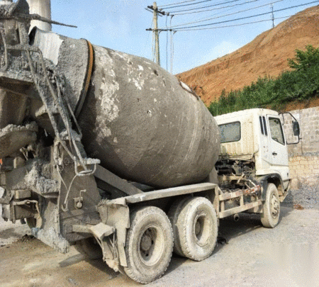 处置积压三夌搅拌车