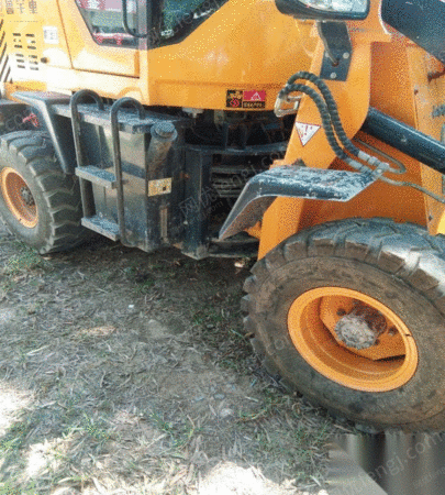 转让库存鲁宇重工920装载机