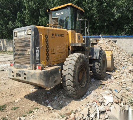 转让库存自家16年龙工加长臂装载机