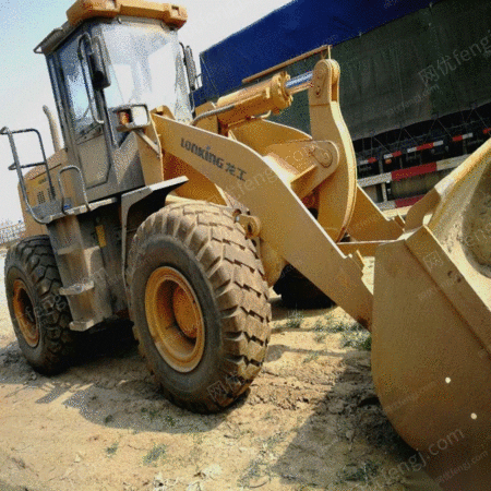 处理旧自家16年龙工加长臂装载机