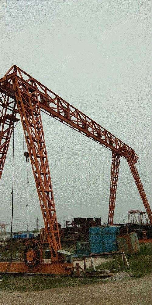 出售双主梁行车一台20吨跨度18米