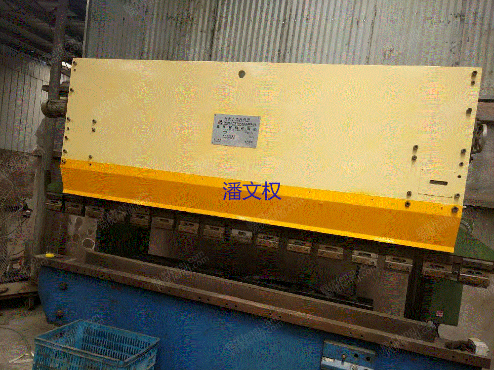 二手折弯机出售