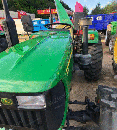 出售二手多台迪尔324拖拉机