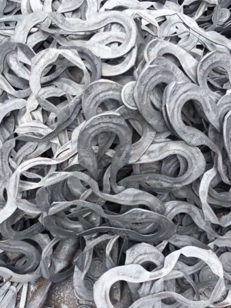 大量收购马蹄铁