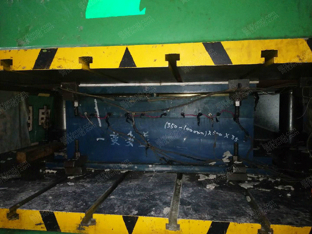 二手成型设备价格