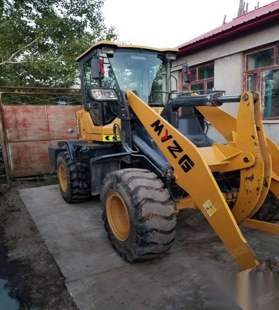 出售16年明宇936装载机