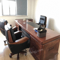 高端办公室家具用品 20000元出售