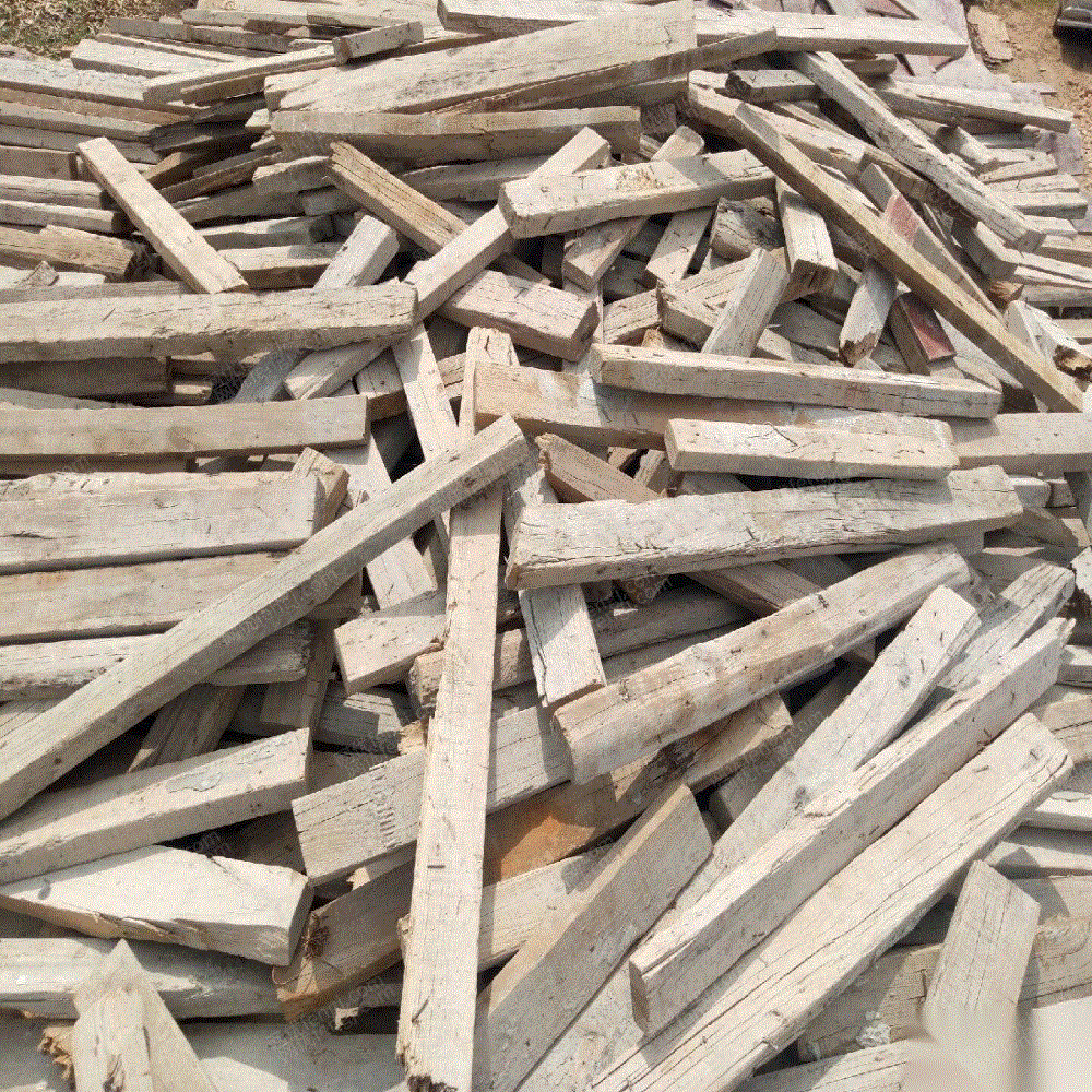 回收各类废旧木料