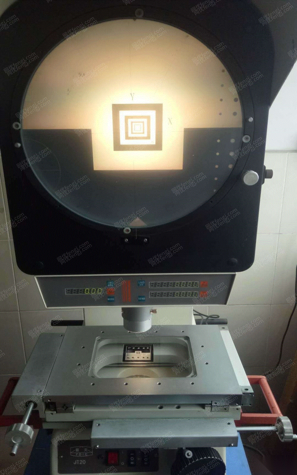 出售二手新天二次元投影仪2.5次元