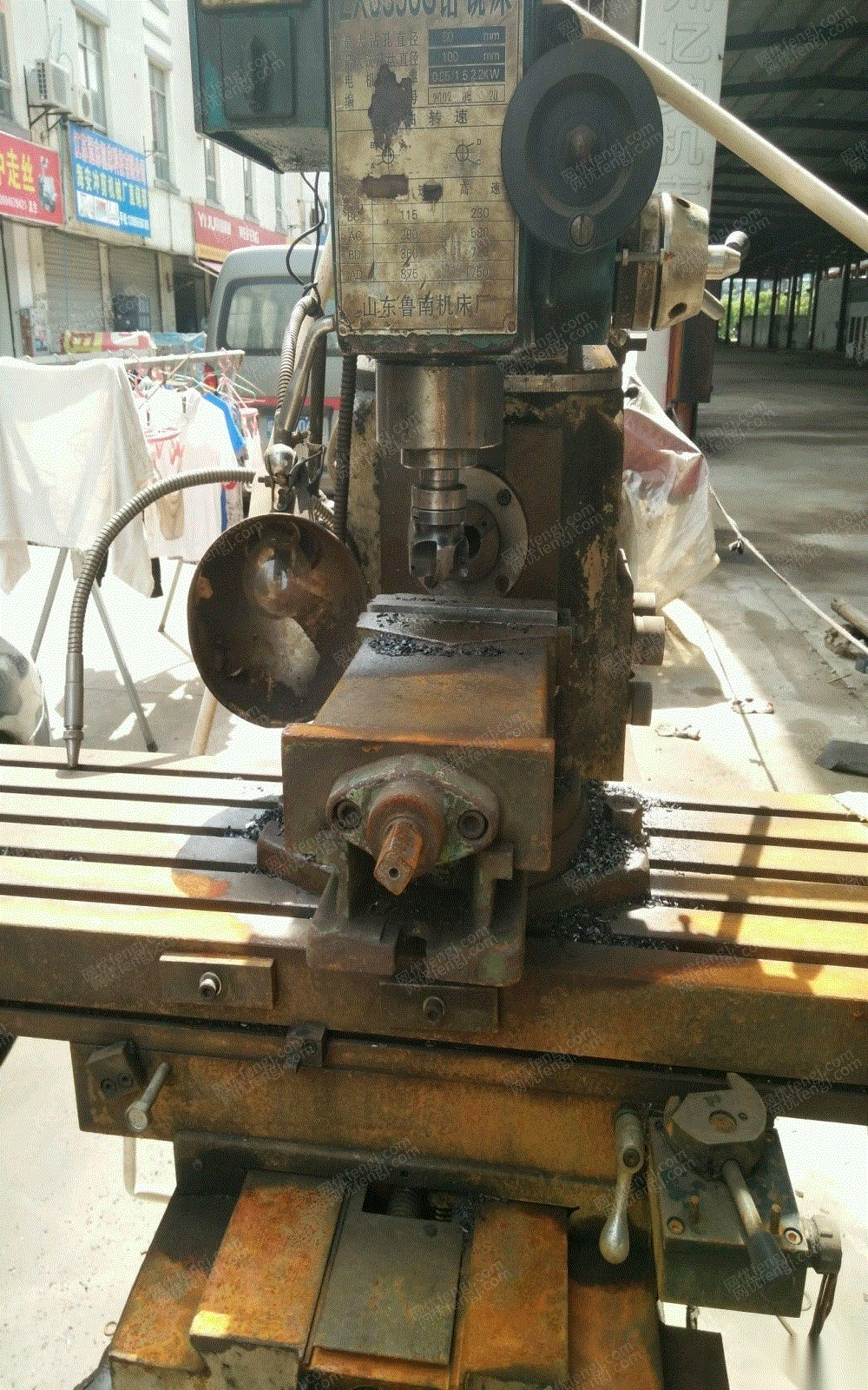 二手摇臂钻,钻铣床出售