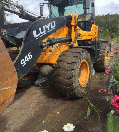 鲁宇946出售装载机