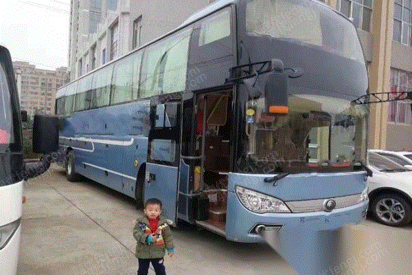 转让库存39座6118大型高一客车