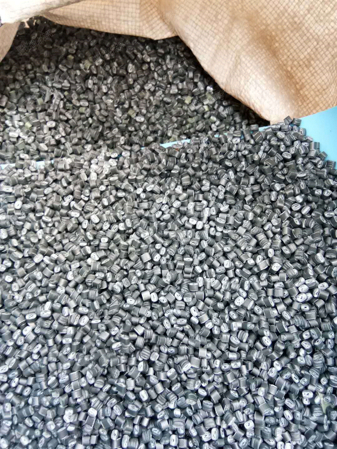 供应:hdpe管道颗粒;求购:hdpe小中空花乙料