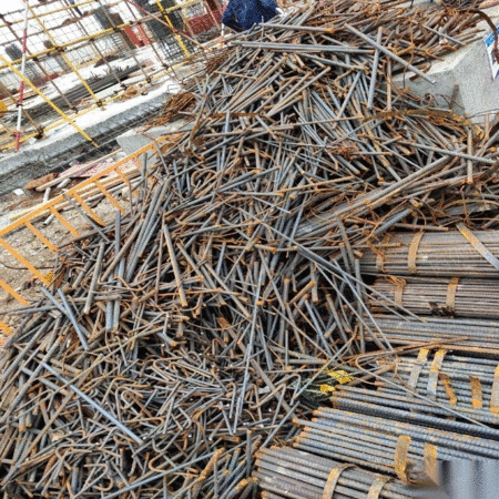 采购长期废钢筋,钢管,扣件,顶托