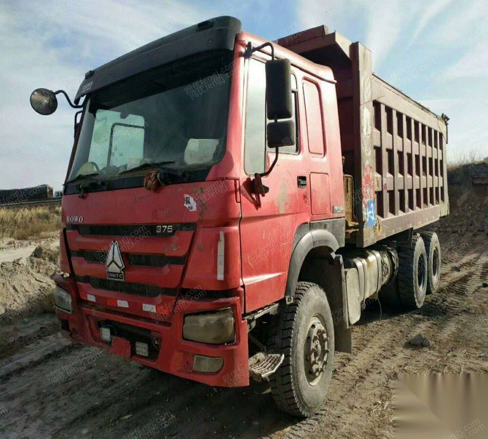 出售多台豪沃后八轮自卸车,336马力,ac大桥 6.5万元