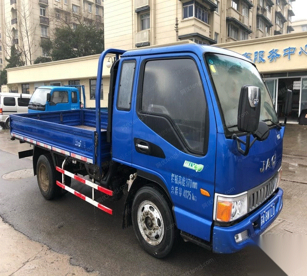 17年江淮骏铃34米排半电喷国四48万元出售