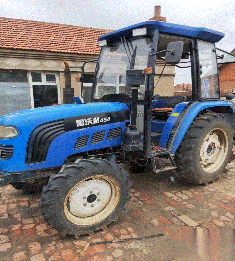 吉林松原出售15年雷沃大桥454拖拉机25万元