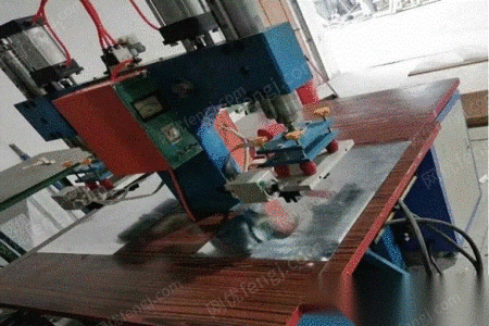 二手封口机出售