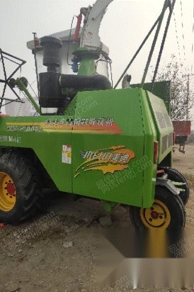 河北保定因转行, 精品2900b美迪青贮机出售. 2万元