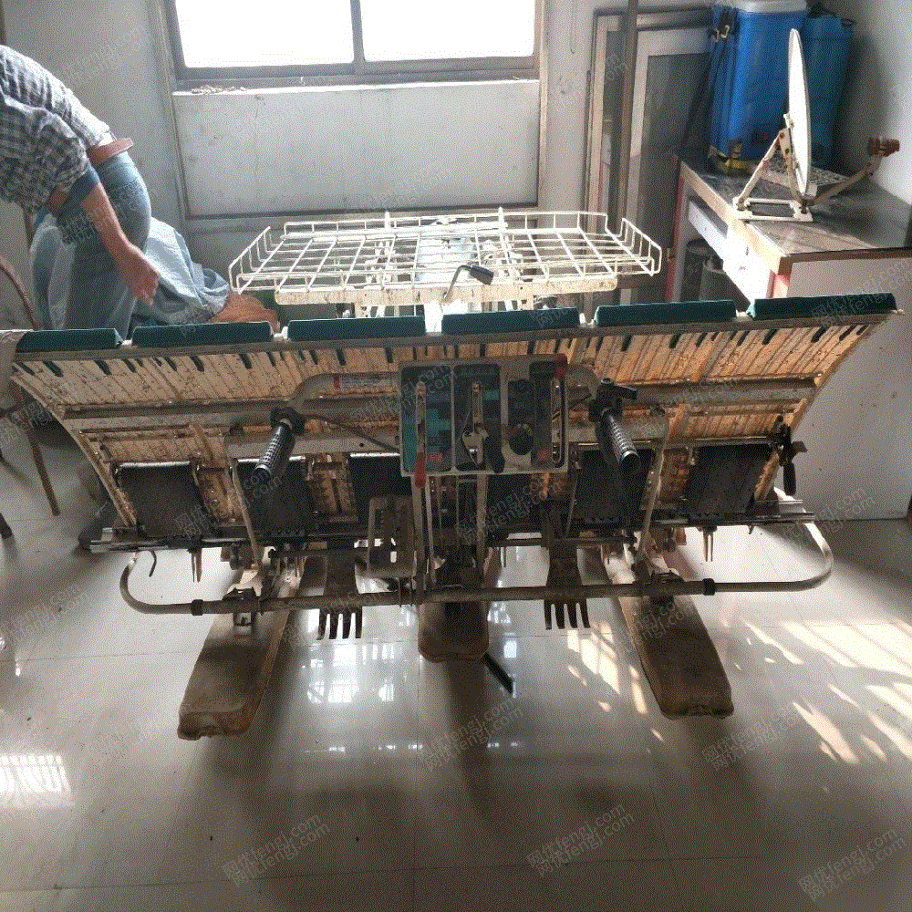 种植施肥机械回收