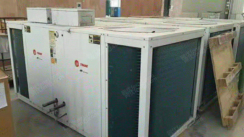 二手風(fēng)冷熱泵機(jī)組回收