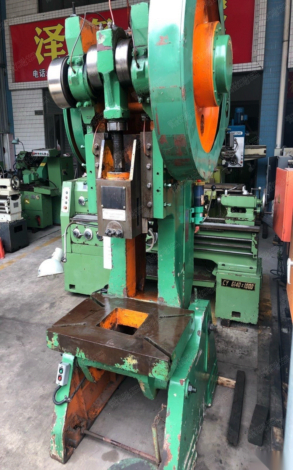 广东佛山出售40吨高腰车床,高行程.