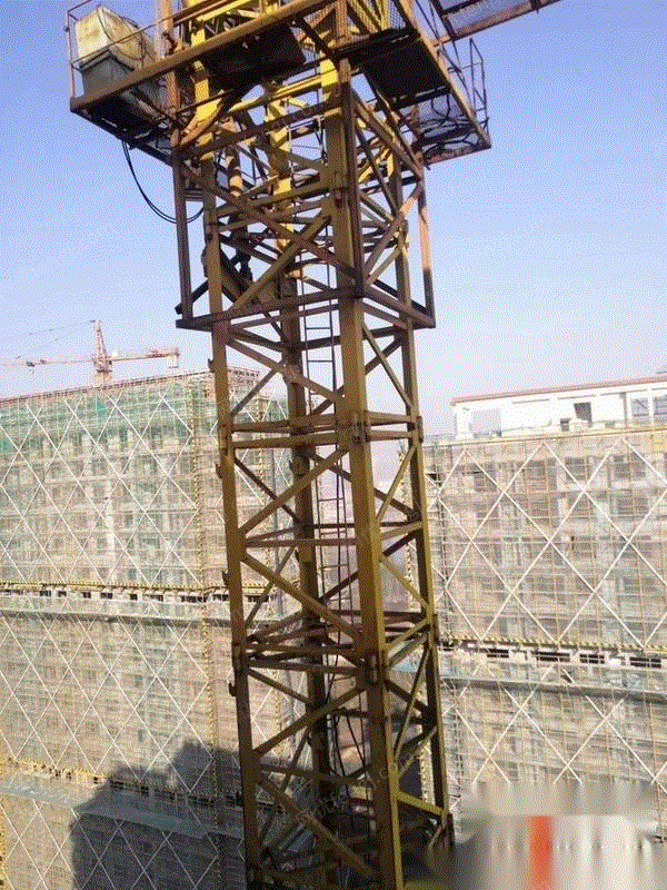 江苏无锡转让降价了12年8月金魁5009塔吊一台41节高度6道扶着