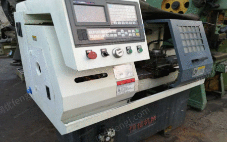 江苏常州恒精6130数控车床出售