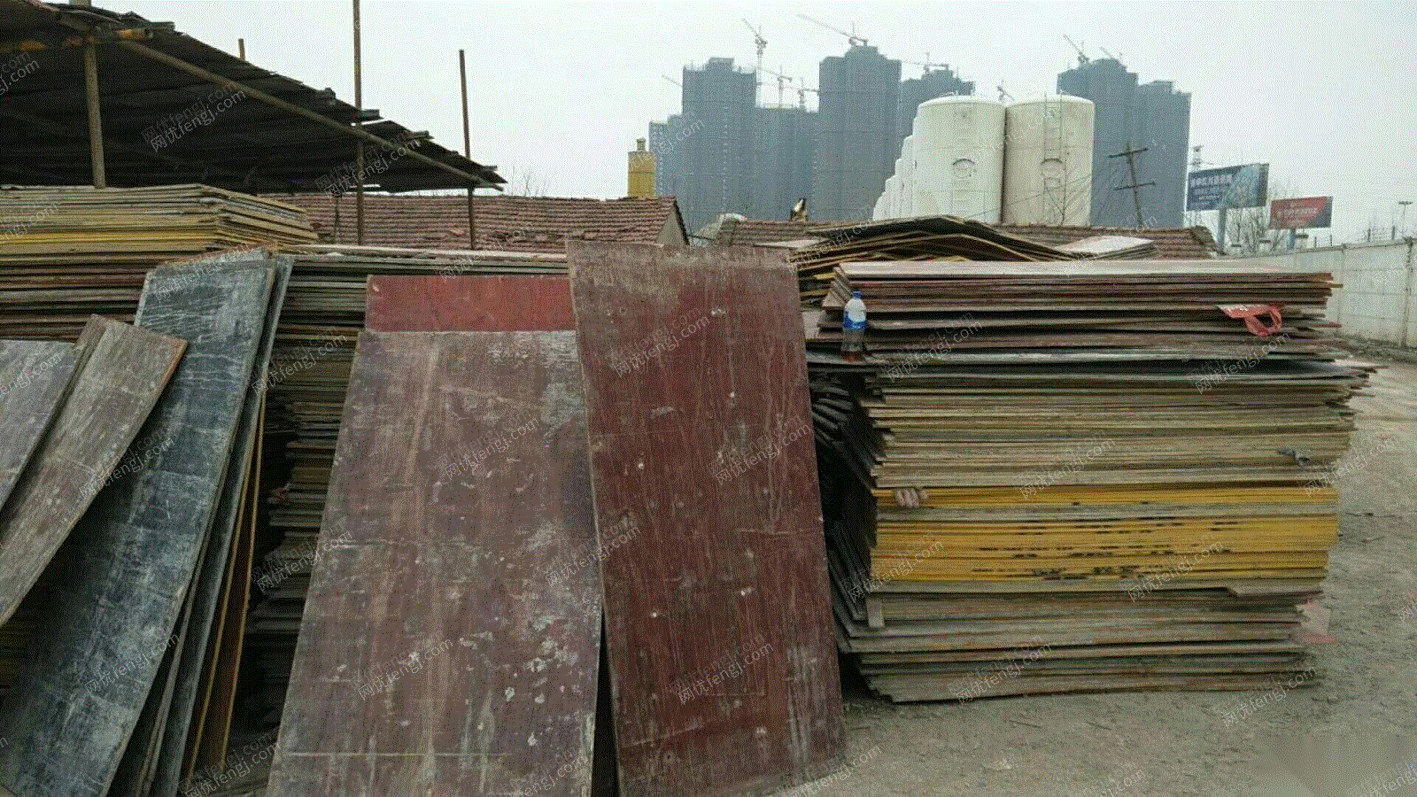 武汉废旧木材回收 建筑木材回收 木方 防腐木收售 拆除搬迁转让