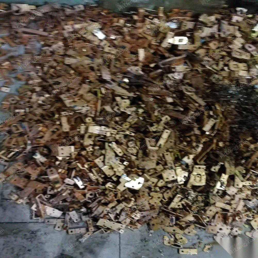 专业回收废纸 纯黄纸皮 承包工厂废纸 切边纸 包装印刷废纸回收