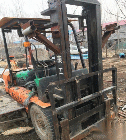 临沂山东莱工叉车出售 1.05万元