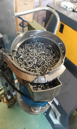 二手皮具制品设备出售