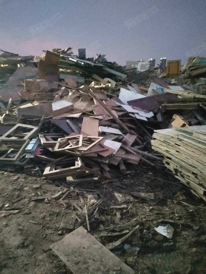 长期大量出售废木屑