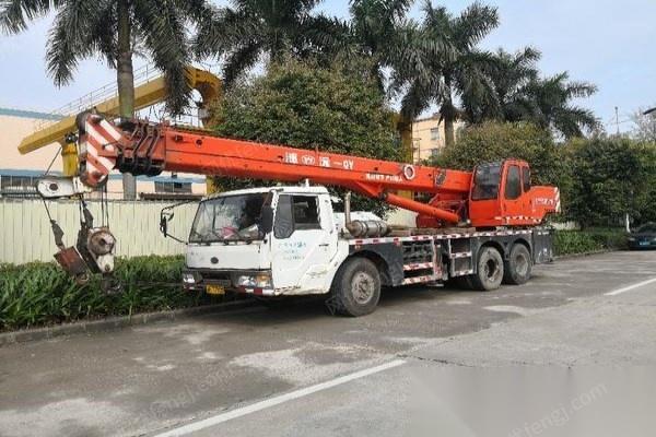 转让中联16吨四节吊车