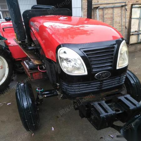 河北邢台转让拖拉机洛阳神州红,2015年的,九成新 15500元